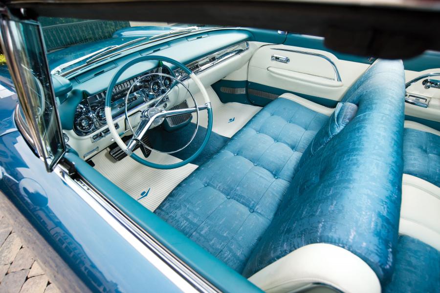 Интерьер Cadillac Eldorado Brougham 1958 года  (фото 32 из 49)